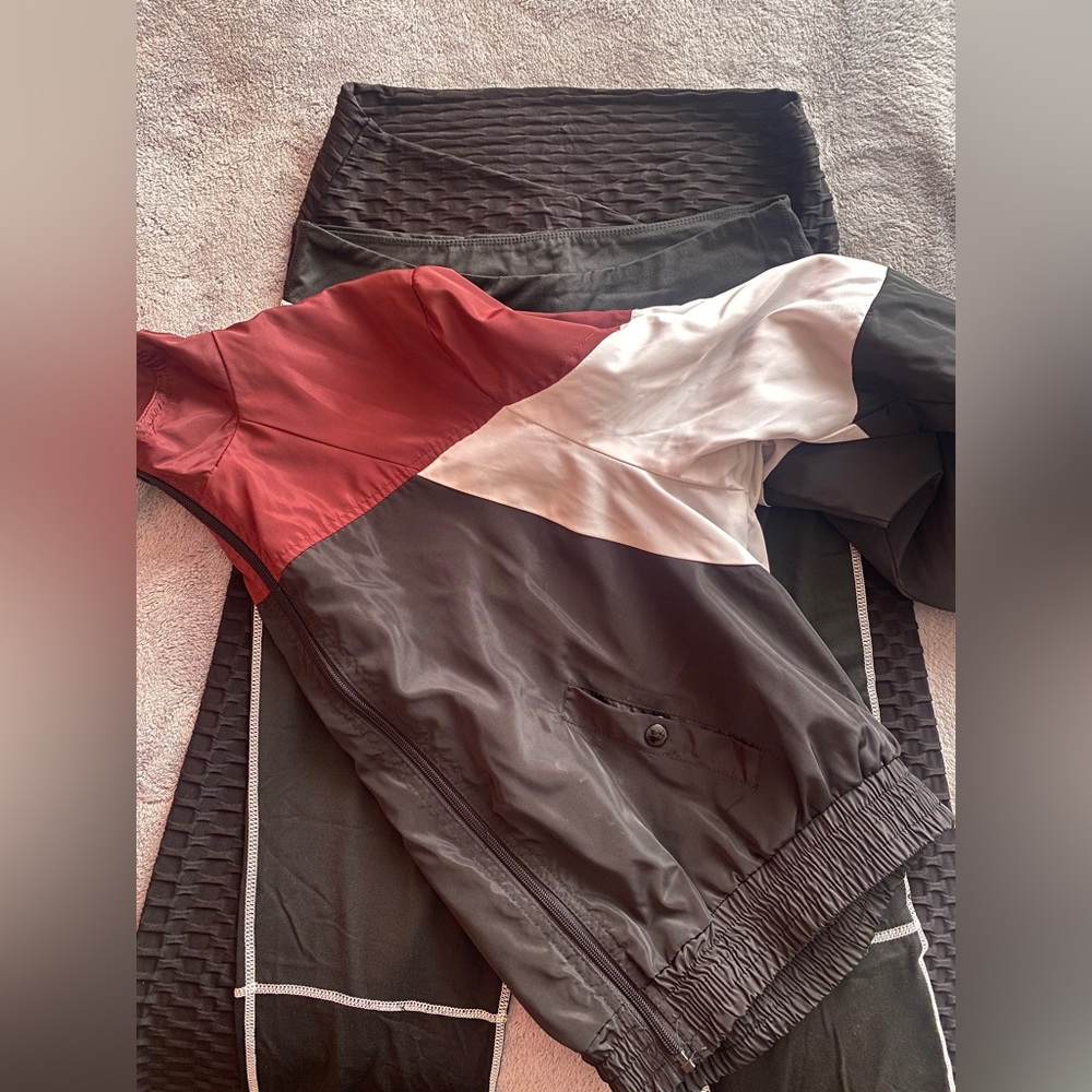 BUNDLE -bomber jackets and leggings
